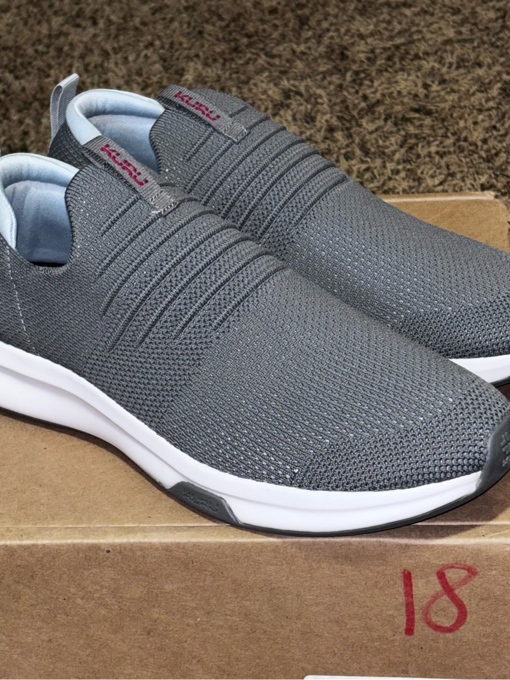 KURU Atom Slip On Shoes Cloud Gray Cardinal Red Men’s Size 8.5 Comfort